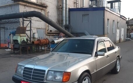 Mercedes-Benz W124, 1991 год, 415 000 рублей, 3 фотография