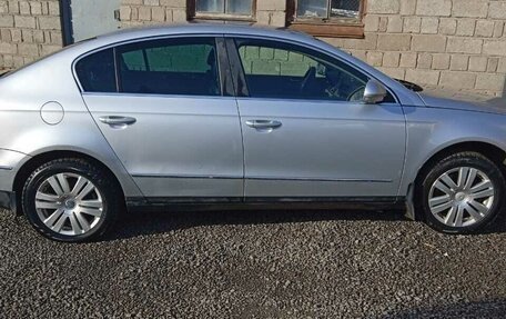 Volkswagen Passat B6, 2006 год, 650 000 рублей, 11 фотография