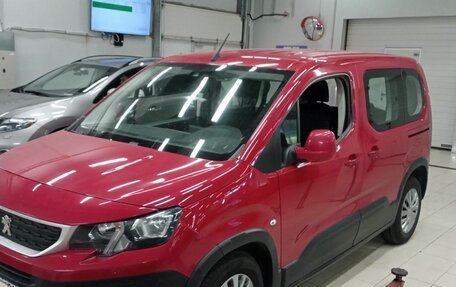 Peugeot Rifter I, 2019 год, 1 499 000 рублей, 1 фотография