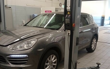 Porsche Cayenne III, 2011 год, 1 900 000 рублей, 1 фотография