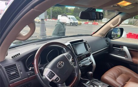 Toyota Land Cruiser 200, 2015 год, 4 999 500 рублей, 9 фотография