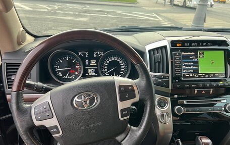 Toyota Land Cruiser 200, 2015 год, 4 999 500 рублей, 8 фотография