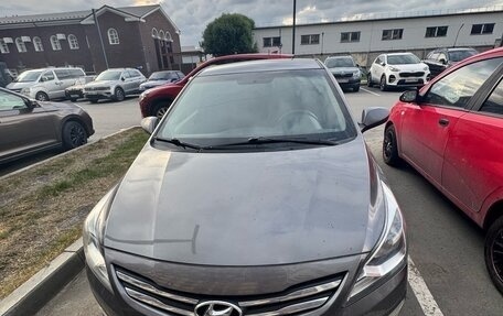 Hyundai Solaris II рестайлинг, 2014 год, 850 000 рублей, 2 фотография