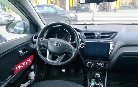 KIA Rio III рестайлинг, 2014 год, 700 000 рублей, 3 фотография