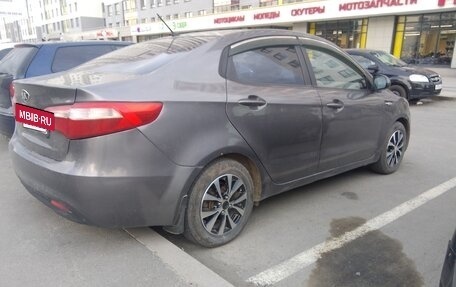 KIA Rio III рестайлинг, 2014 год, 700 000 рублей, 10 фотография