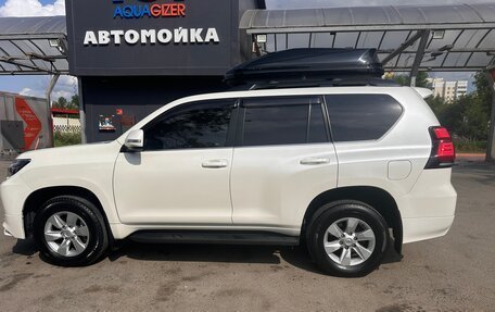 Toyota Land Cruiser Prado 150 рестайлинг 2, 2019 год, 4 500 000 рублей, 6 фотография