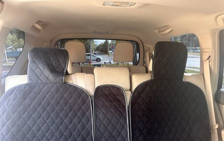 Toyota Land Cruiser Prado 150 рестайлинг 2, 2019 год, 4 500 000 рублей, 27 фотография