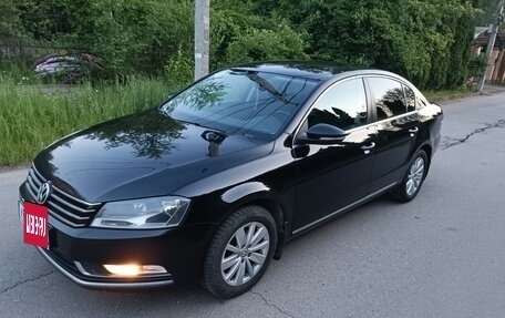 Volkswagen Passat B7, 2011 год, 990 000 рублей, 5 фотография