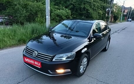 Volkswagen Passat B7, 2011 год, 990 000 рублей, 3 фотография