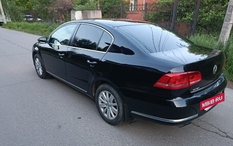 Volkswagen Passat B7, 2011 год, 990 000 рублей, 9 фотография