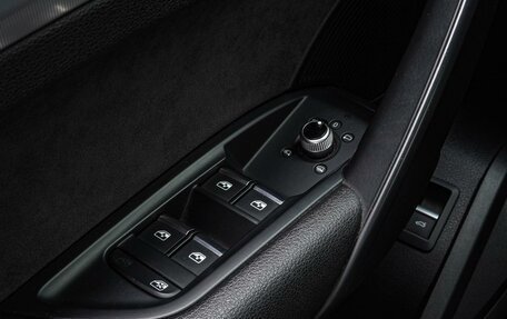 Audi Q5, 2017 год, 3 220 000 рублей, 24 фотография
