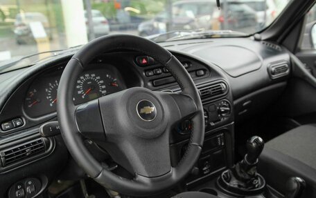 Chevrolet Niva I рестайлинг, 2011 год, 521 000 рублей, 5 фотография