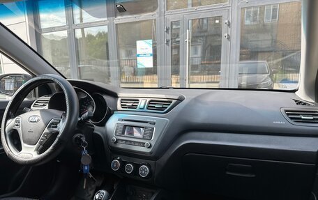 KIA Rio III рестайлинг, 2016 год, 1 000 000 рублей, 15 фотография