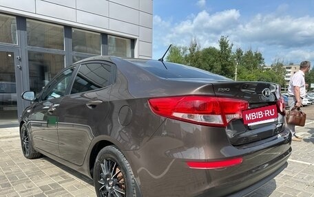 KIA Rio III рестайлинг, 2016 год, 1 000 000 рублей, 20 фотография