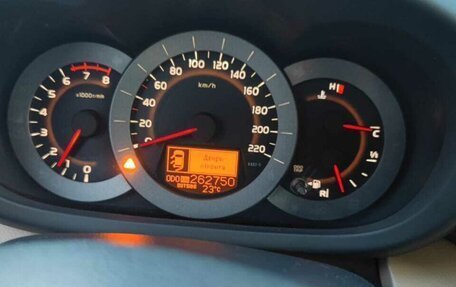 Toyota RAV4, 2010 год, 1 290 000 рублей, 6 фотография