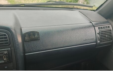 Volkswagen Passat B4, 1994 год, 450 000 рублей, 10 фотография