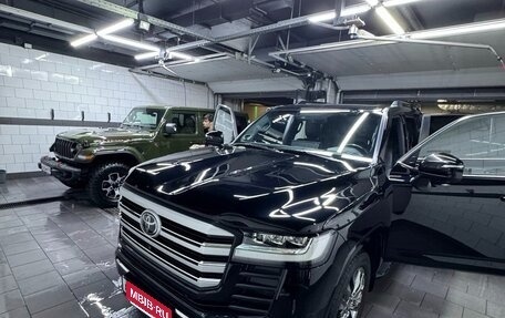 Toyota Land Cruiser, 2022 год, 10 200 000 рублей, 2 фотография