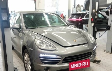 Porsche Cayenne III, 2011 год, 1 900 000 рублей, 2 фотография