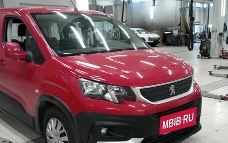 Peugeot Rifter I, 2019 год, 1 499 000 рублей, 2 фотография
