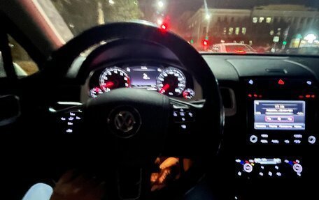 Volkswagen Touareg III, 2016 год, 3 333 333 рублей, 7 фотография