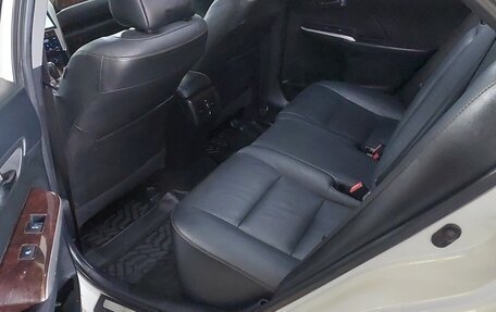 Toyota Camry, 2015 год, 2 000 000 рублей, 10 фотография
