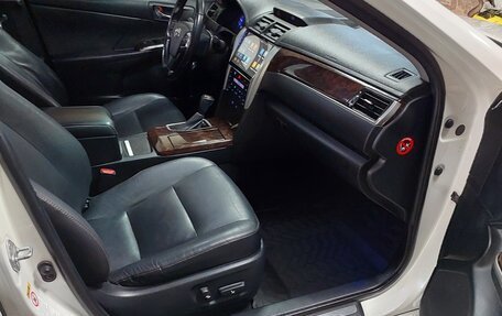 Toyota Camry, 2015 год, 2 000 000 рублей, 11 фотография