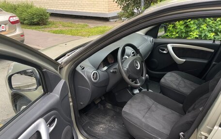 Renault Sandero I, 2013 год, 550 000 рублей, 19 фотография