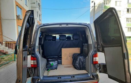 Volkswagen Caravelle T5, 2013 год, 2 300 000 рублей, 3 фотография