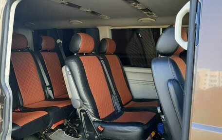 Volkswagen Caravelle T5, 2013 год, 2 300 000 рублей, 8 фотография
