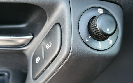 Volkswagen Polo VI (EU Market), 2012 год, 800 000 рублей, 15 фотография