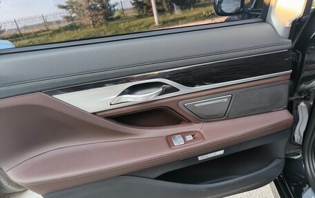 BMW 7 серия, 2017 год, 2 799 999 рублей, 14 фотография