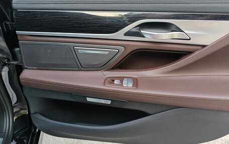 BMW 7 серия, 2017 год, 2 799 999 рублей, 12 фотография