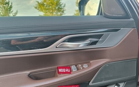 BMW 7 серия, 2017 год, 2 799 999 рублей, 11 фотография