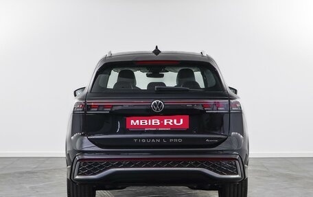 Volkswagen Tiguan, 2024 год, 4 750 000 рублей, 4 фотография