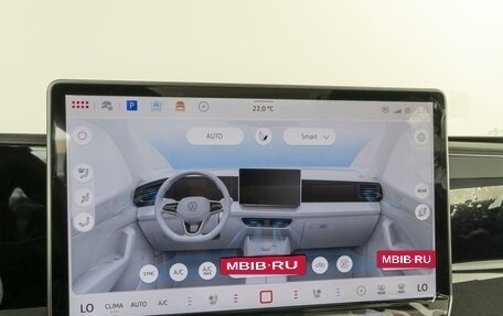 Volkswagen Tiguan, 2024 год, 4 750 000 рублей, 27 фотография