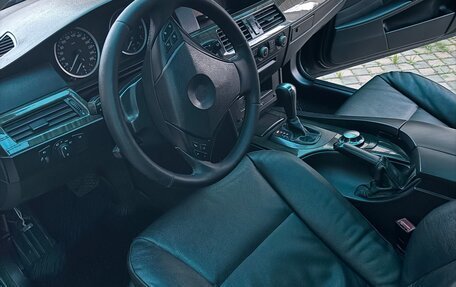 BMW 5 серия, 2004 год, 750 000 рублей, 6 фотография