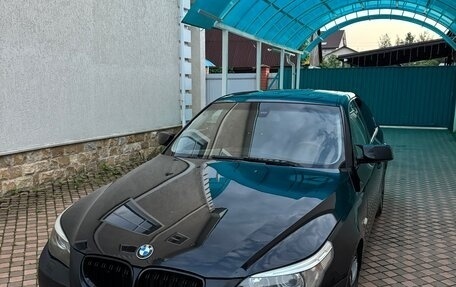BMW 5 серия, 2004 год, 750 000 рублей, 2 фотография