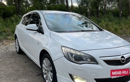 Opel Astra J, 2011 год, 520 000 рублей, 12 фотография