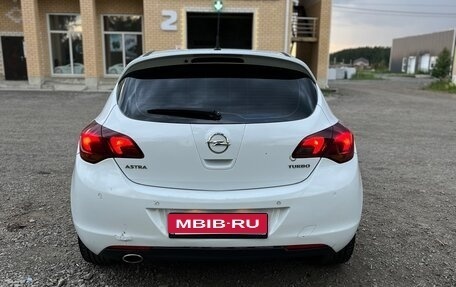 Opel Astra J, 2011 год, 520 000 рублей, 9 фотография