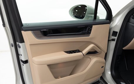 Porsche Cayenne III, 2025 год, 16 390 000 рублей, 8 фотография
