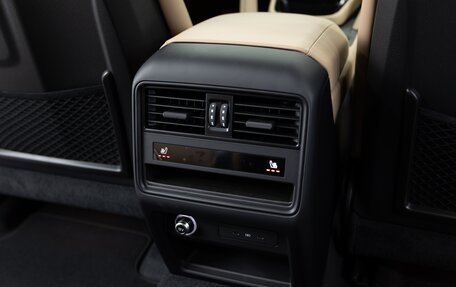 Porsche Cayenne III, 2025 год, 16 390 000 рублей, 24 фотография