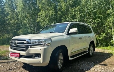 Toyota Land Cruiser 200, 2016 год, 6 100 000 рублей, 1 фотография