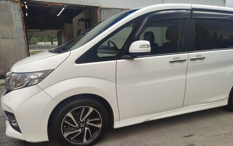 Honda Stepwgn IV, 2016 год, 1 900 000 рублей, 11 фотография