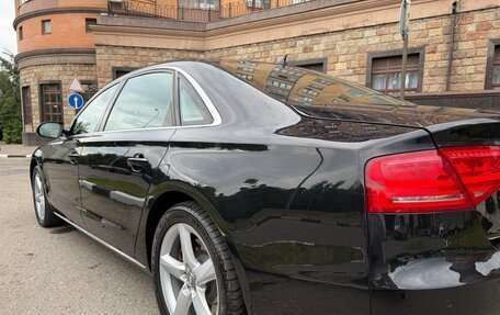 Audi A8, 2011 год, 2 150 000 рублей, 11 фотография