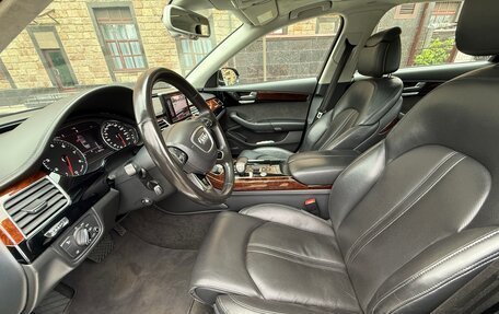 Audi A8, 2011 год, 2 150 000 рублей, 38 фотография