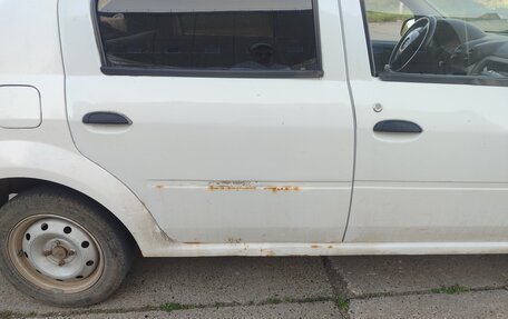 Renault Logan I, 2011 год, 180 000 рублей, 7 фотография