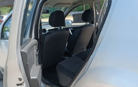 Renault Sandero I, 2012 год, 585 000 рублей, 38 фотография
