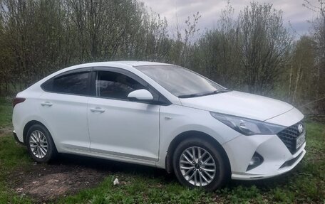 Hyundai Solaris II рестайлинг, 2020 год, 1 450 000 рублей, 6 фотография