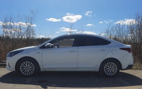 Hyundai Solaris II рестайлинг, 2020 год, 1 450 000 рублей, 2 фотография