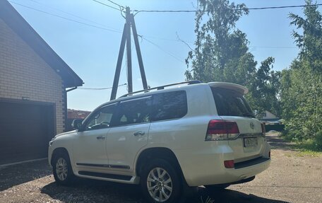 Toyota Land Cruiser 200, 2016 год, 6 100 000 рублей, 6 фотография